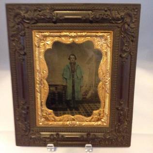 quarter-plate frame with an original tintype of union soldier